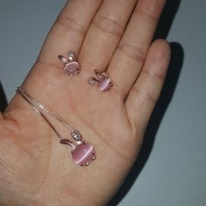 Bunny Quartz Rose Gold Necklace Earring Set
